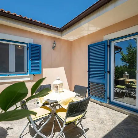 Tatil Evi Lovely In With House A Panoramic View